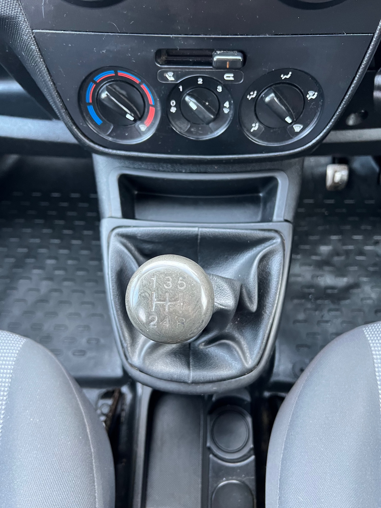 Used Peugeot Bipper 2011 for sale - 77213646: Photo 18