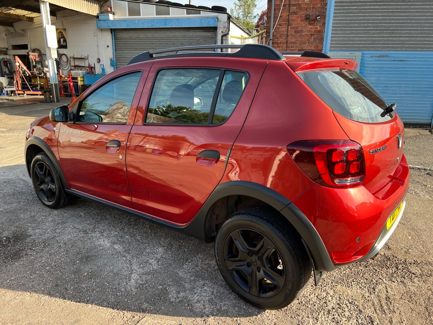 Used Dacia Sandero Stepway 2017 for sale - 76316567: Photo 7