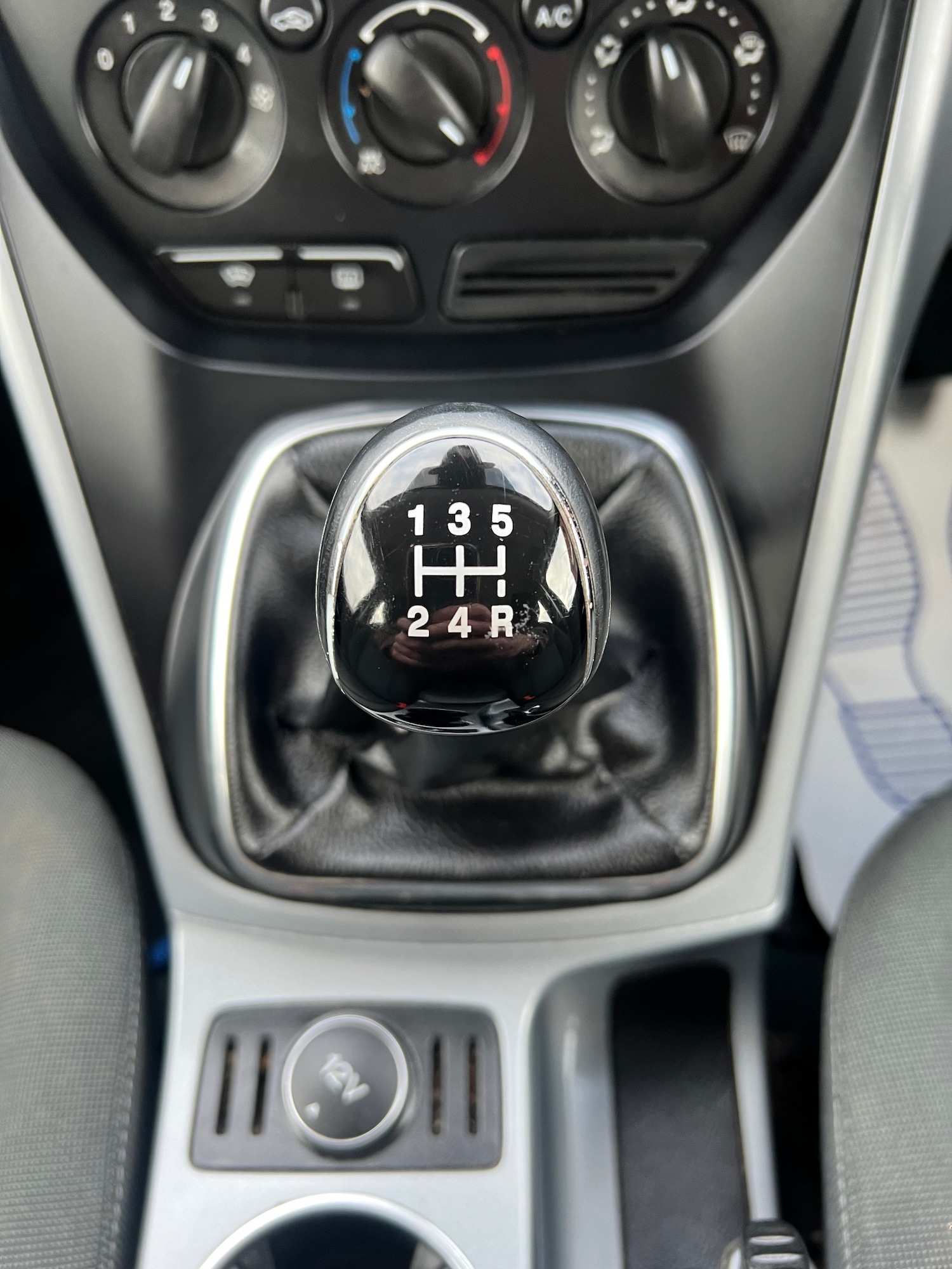 Used Ford C-Max 2015 for sale - 77679689: Photo 24