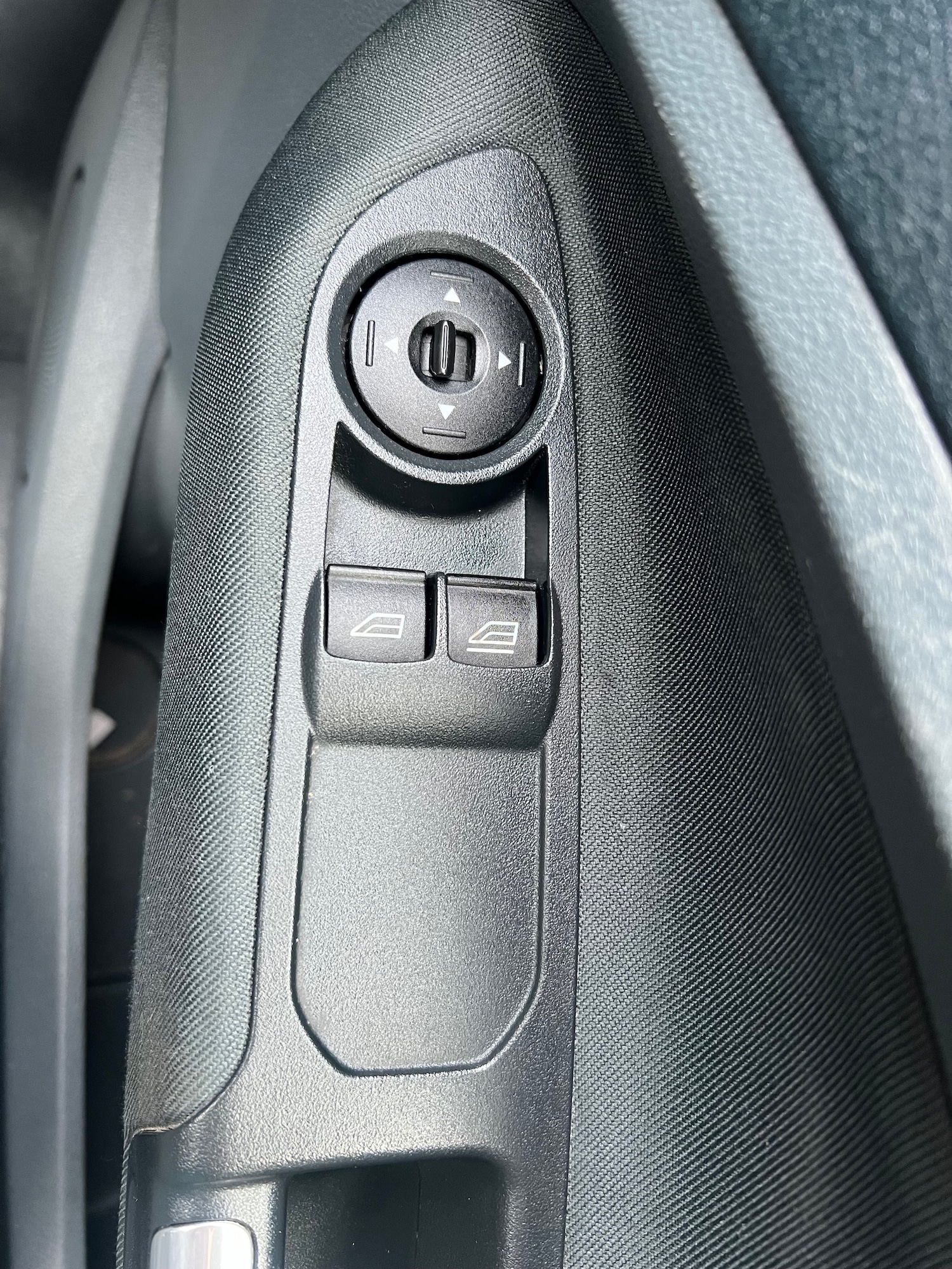 Used Ford C-Max 2015 for sale - 77679689: Photo 29