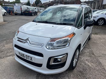 Used Citroen C3 Picasso 2016 for sale - 79683507: Photo