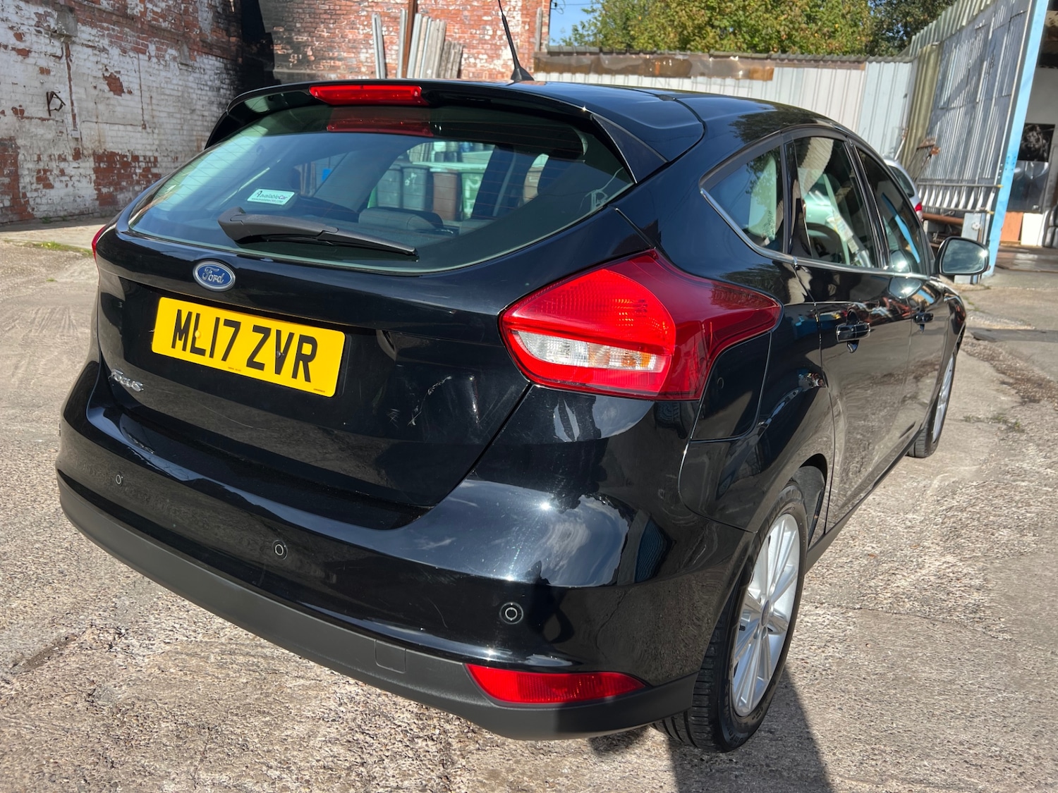 Used Ford Focus 2017 for sale - 76394928: Photo 10