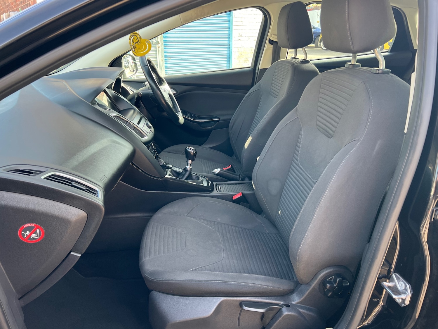 Used Ford Focus 2017 for sale - 76394928: Photo 14