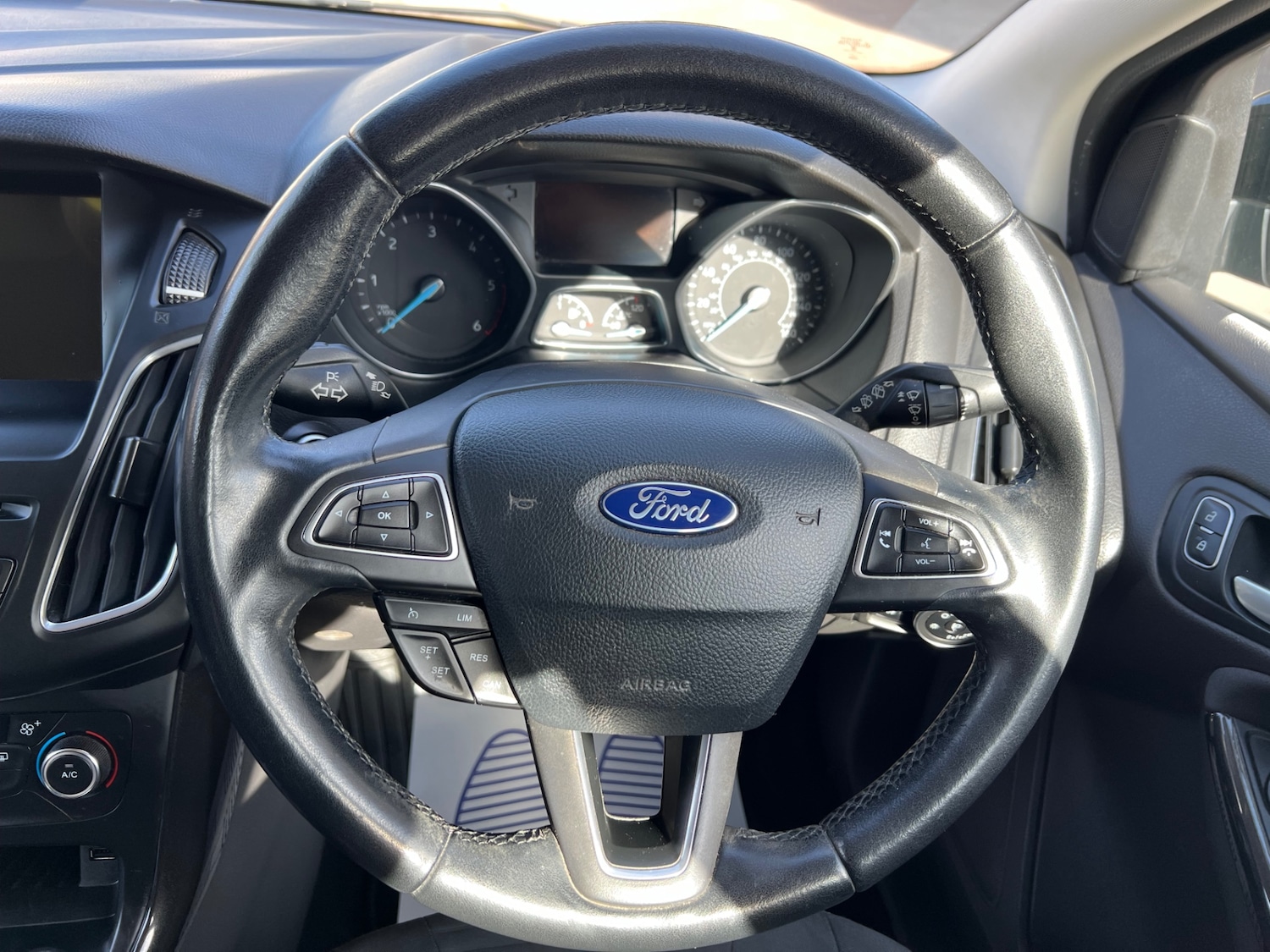 Used Ford Focus 2017 for sale - 76394928: Photo 26