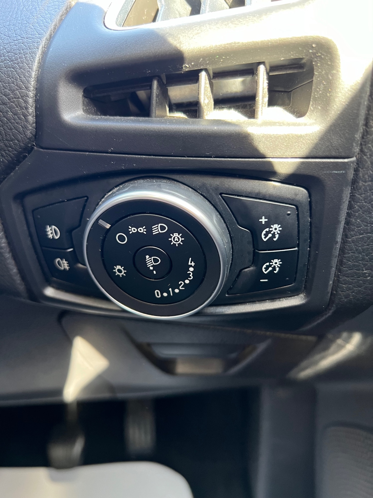 Used Ford Focus 2017 for sale - 76394928: Photo 27