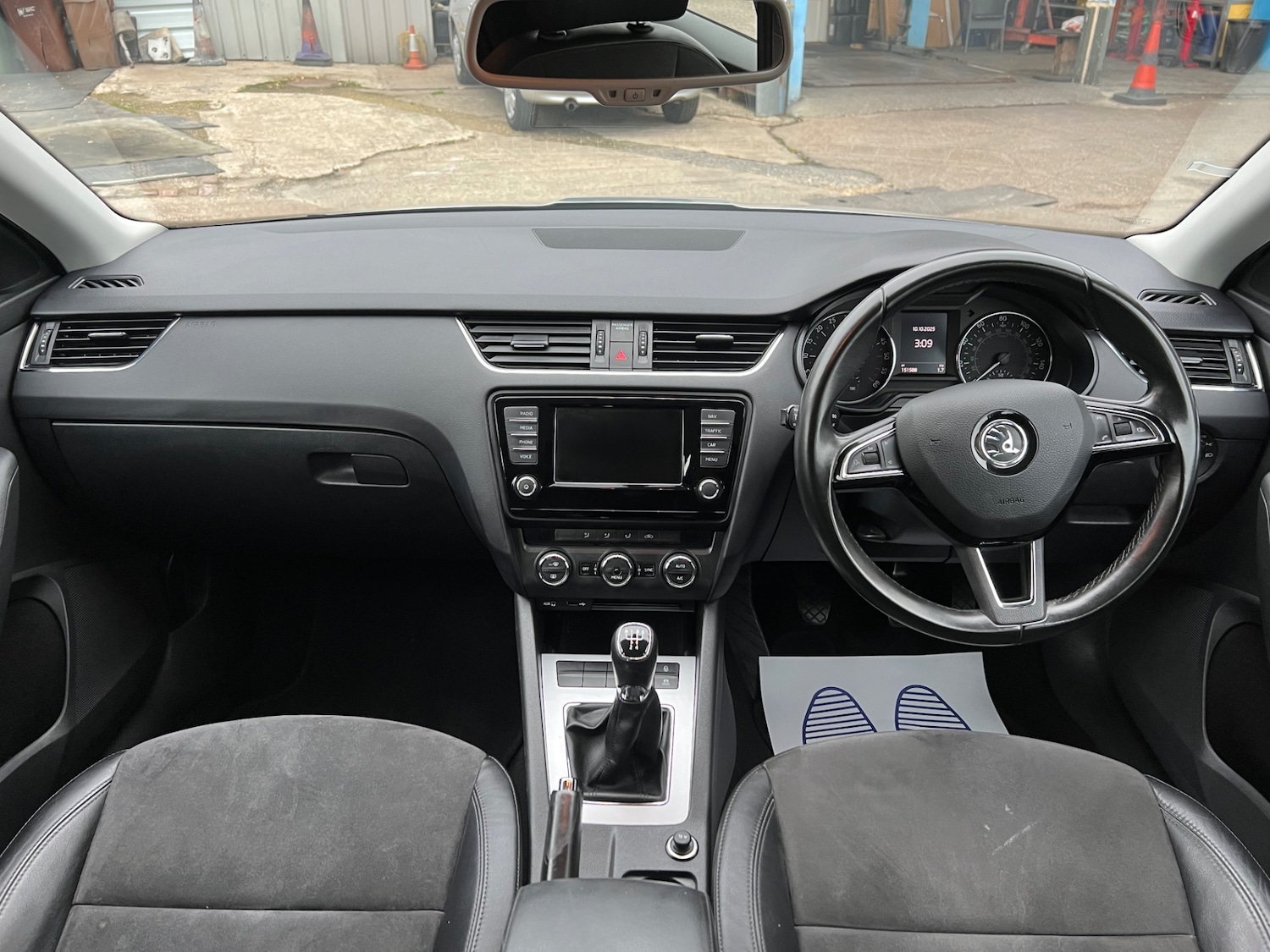 Used Skoda Octavia 2015 for sale - 76394942: Photo 17