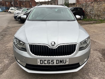 Used Skoda Octavia 2015 for sale - 76394942: Photo
