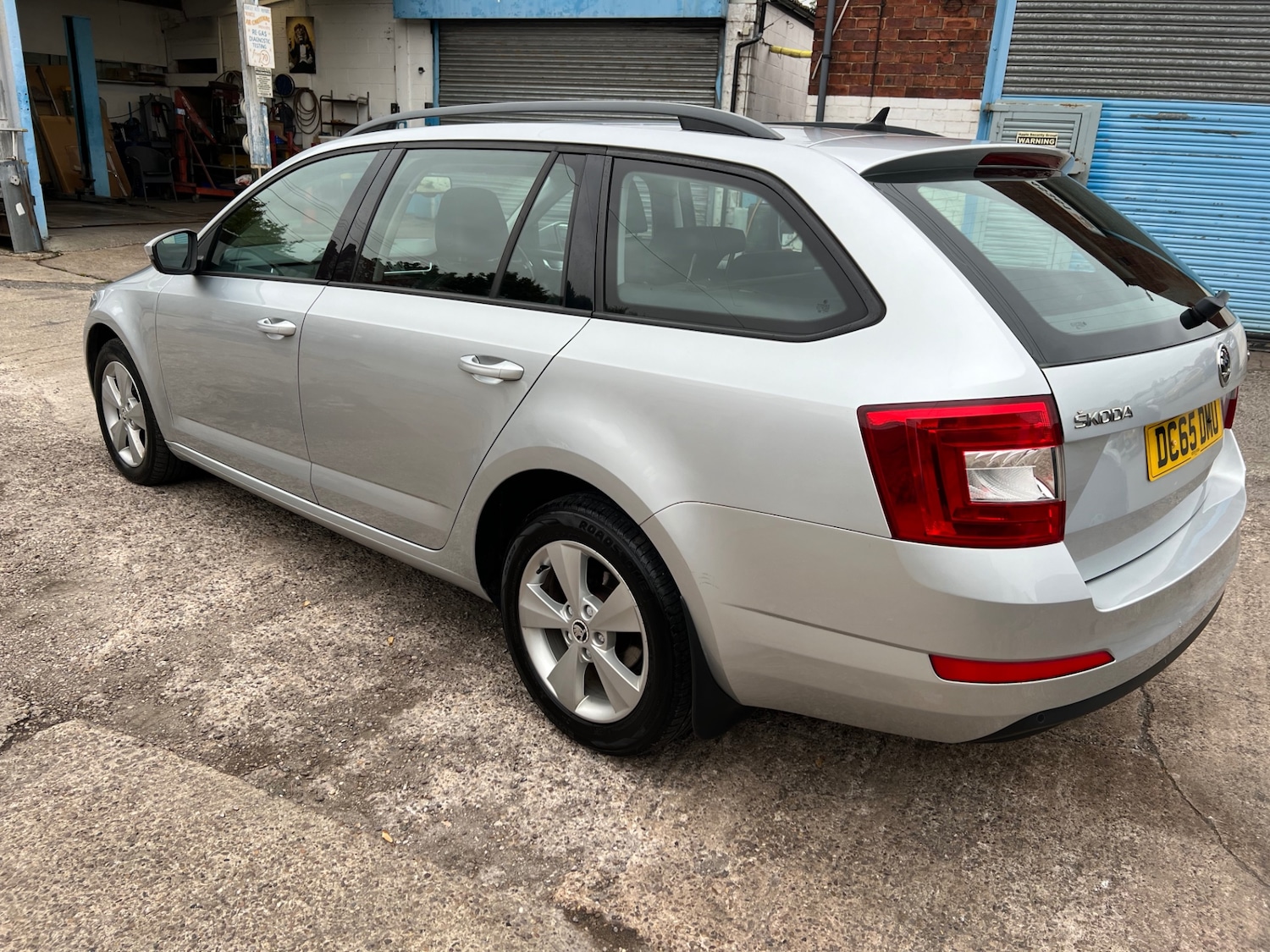 Used Skoda Octavia 2015 for sale - 76394942: Photo 7