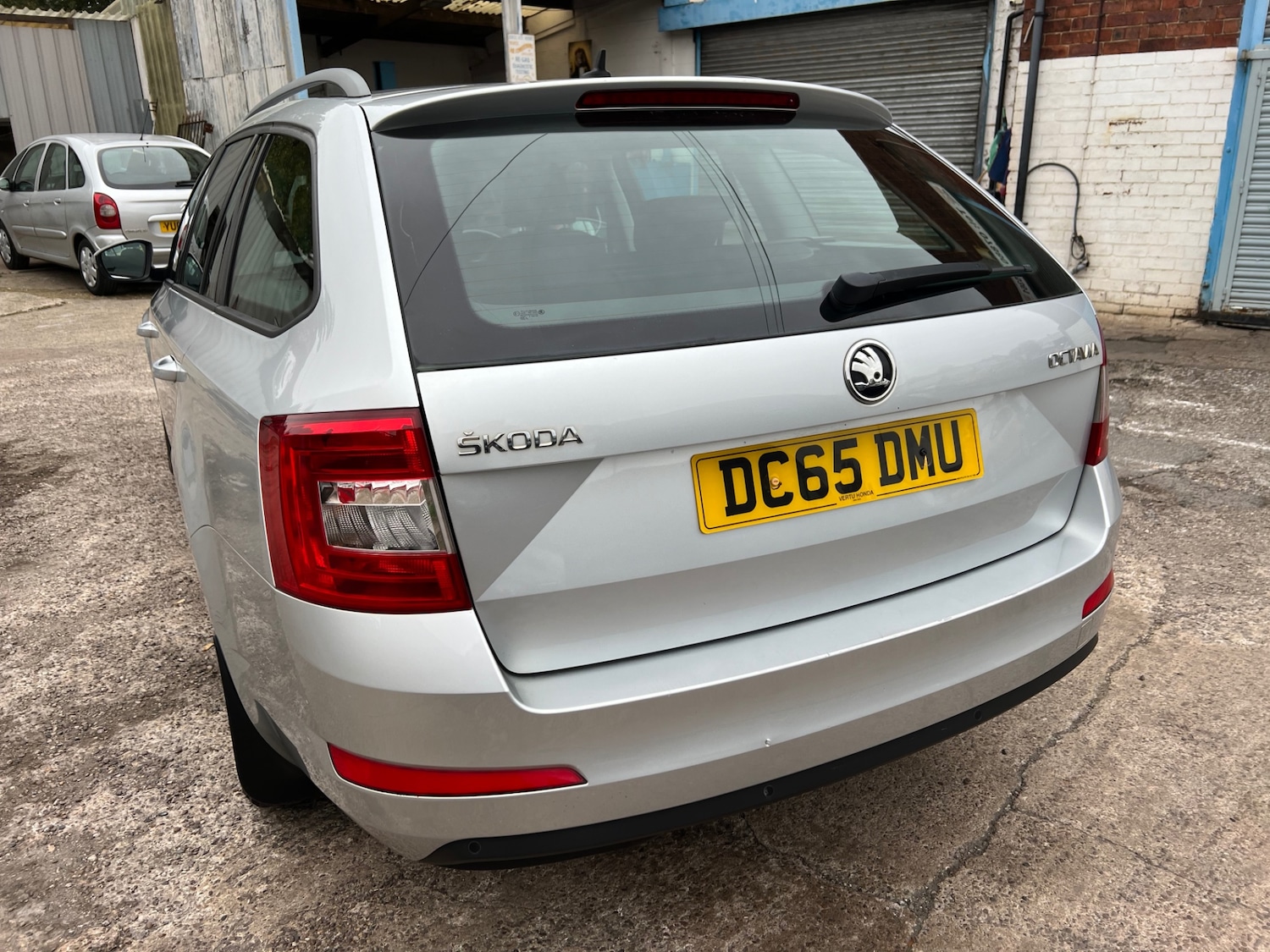 Used Skoda Octavia 2015 for sale - 76394942: Photo 8