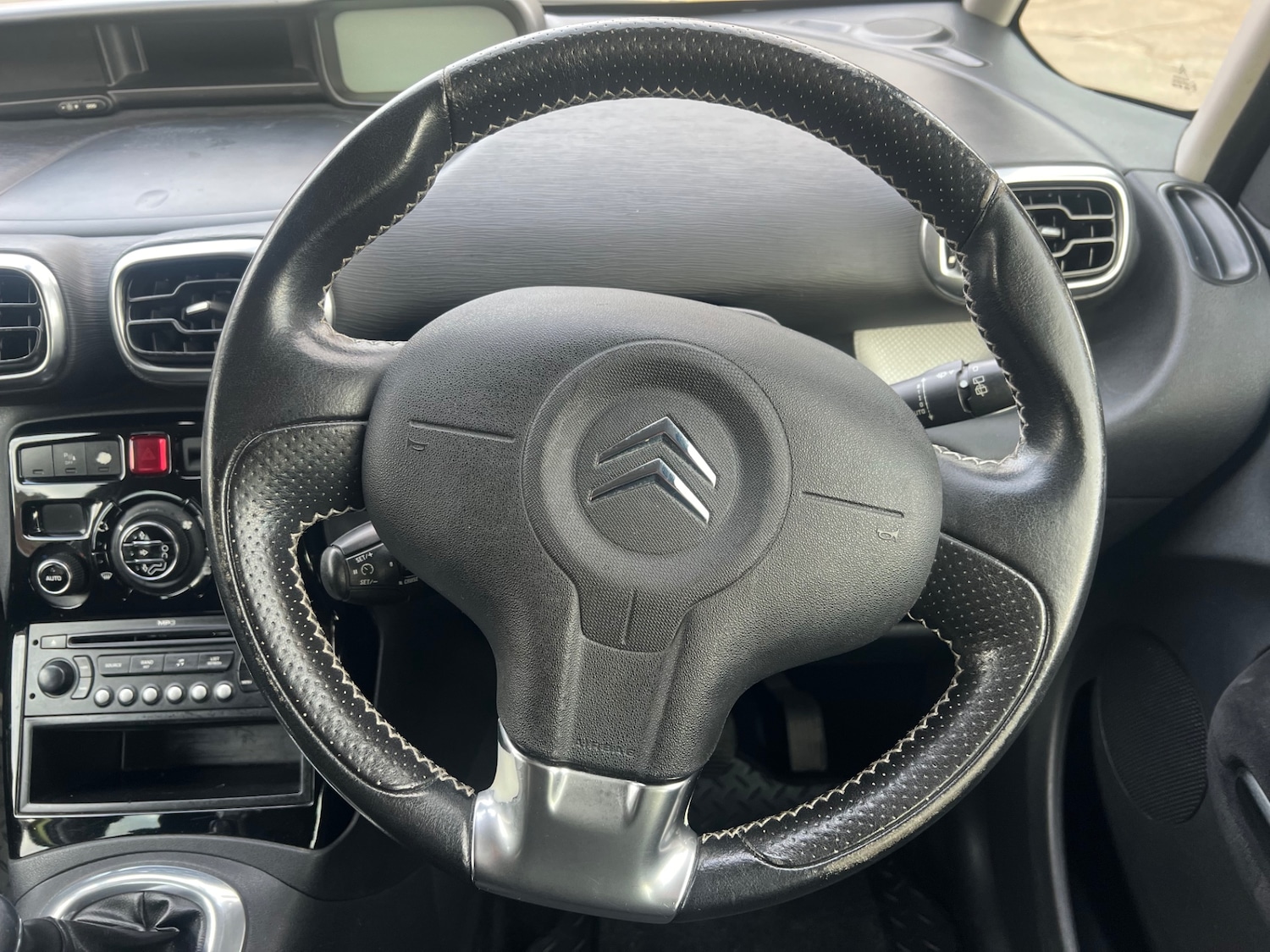 Used Citroen C3 Picasso 2009 for sale - 77679578: Photo 23