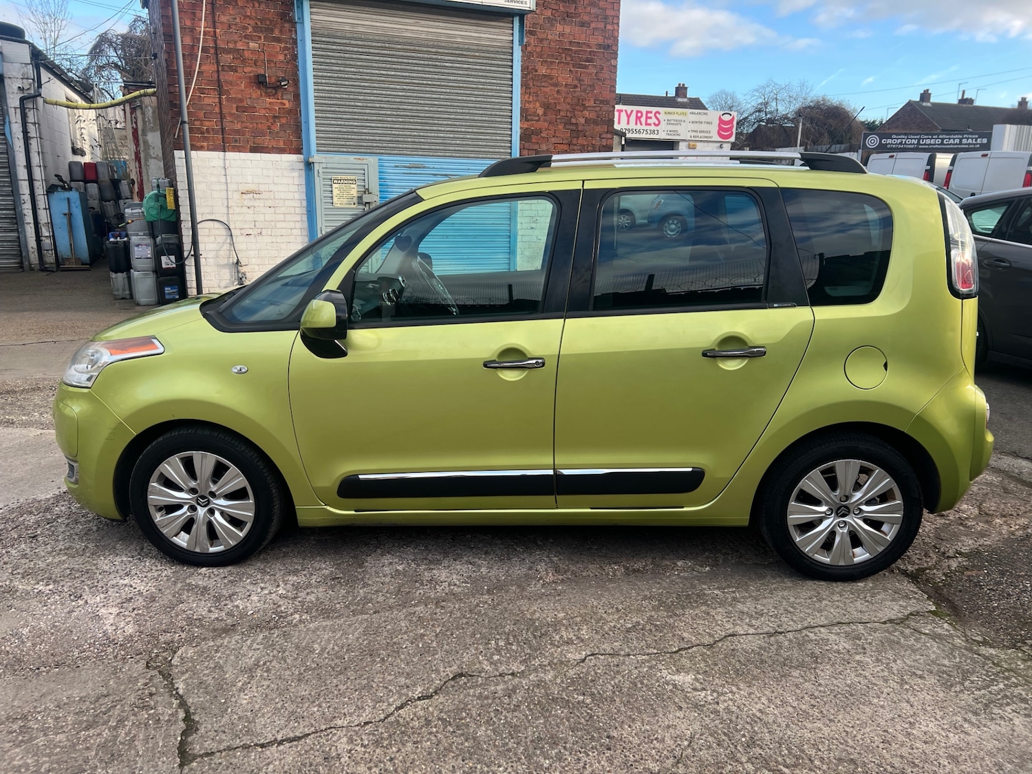 Used Citroen C3 Picasso 2009 for sale - 77679578: Photo 6