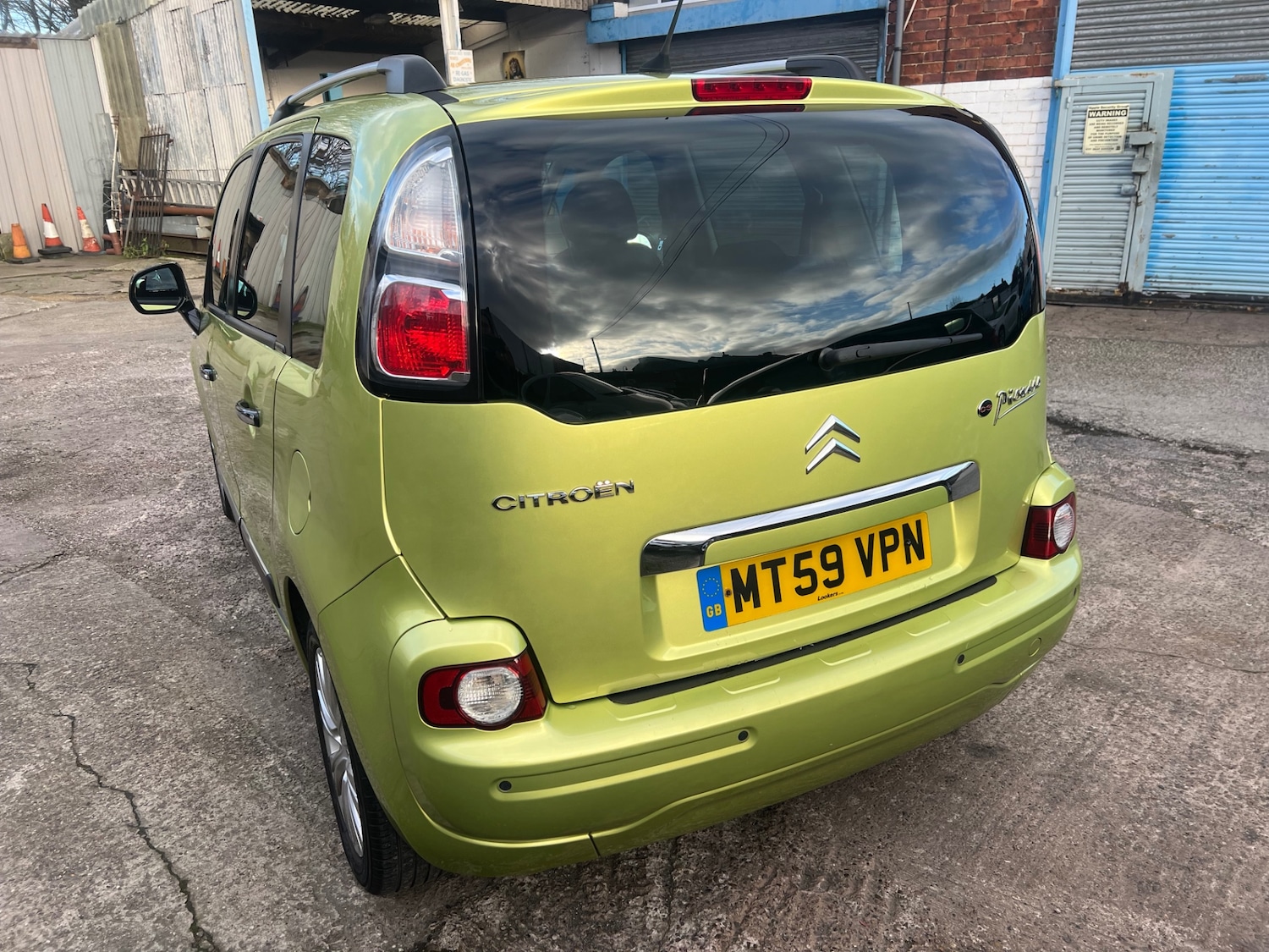 Used Citroen C3 Picasso 2009 for sale - 77679578: Photo 8