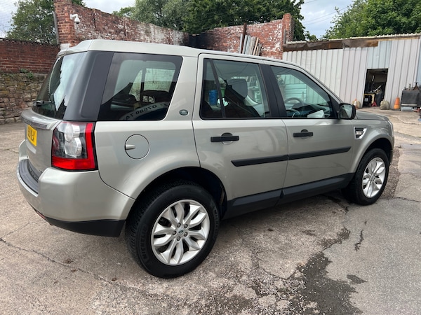 Used Land Rover Freelander 2011 for sale - 75374123: Photo 11