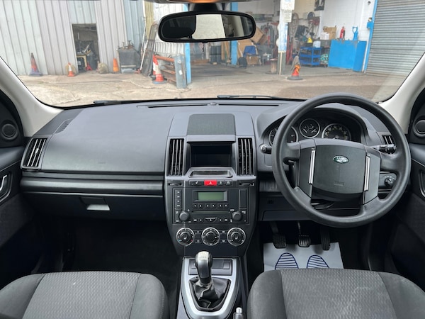 Used Land Rover Freelander 2011 for sale - 75374123: Photo 17