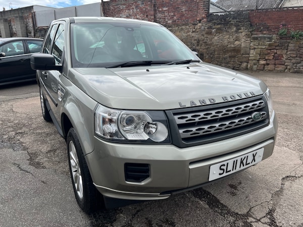 Used Land Rover Freelander 2011 for sale - 75374123: Photo 2