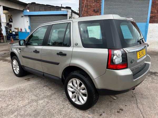 Used Land Rover Freelander 2011 for sale - 75374123: Photo 7