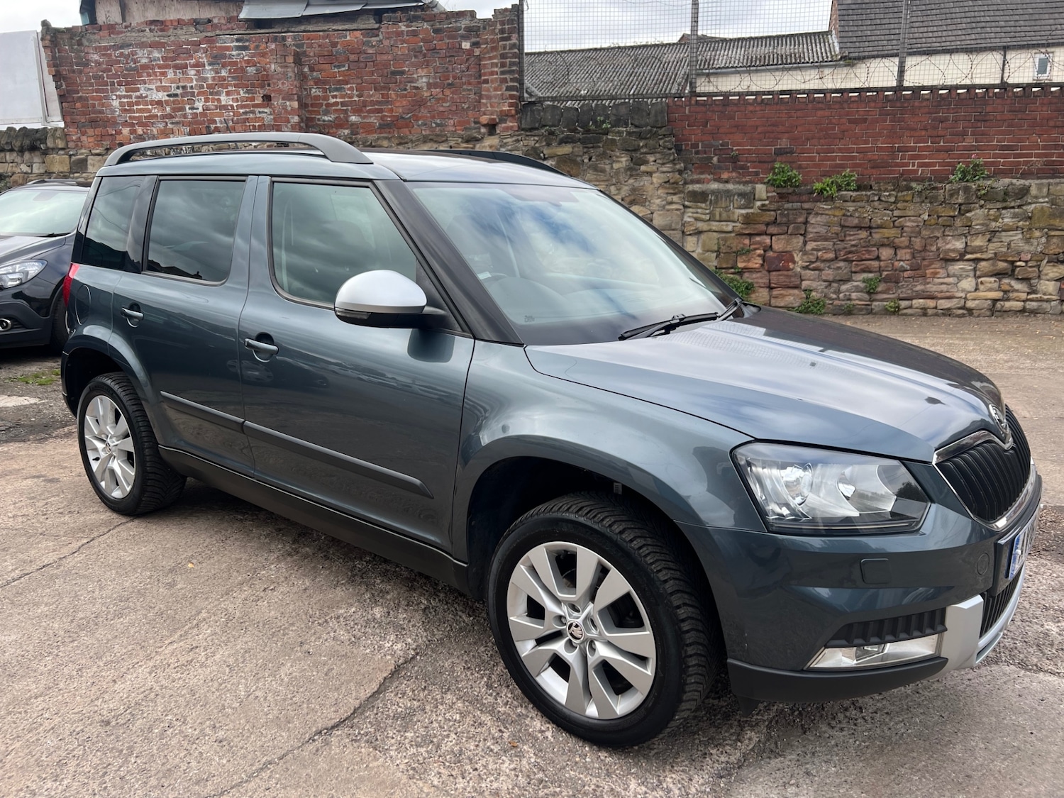 Used Skoda Yeti 2016 for sale - 76316550: Photo 1