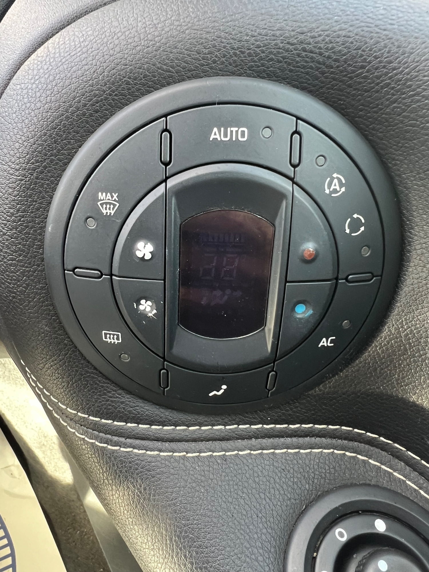 Used Renault Grand Espace 2011 for sale - 76316480: Photo 26