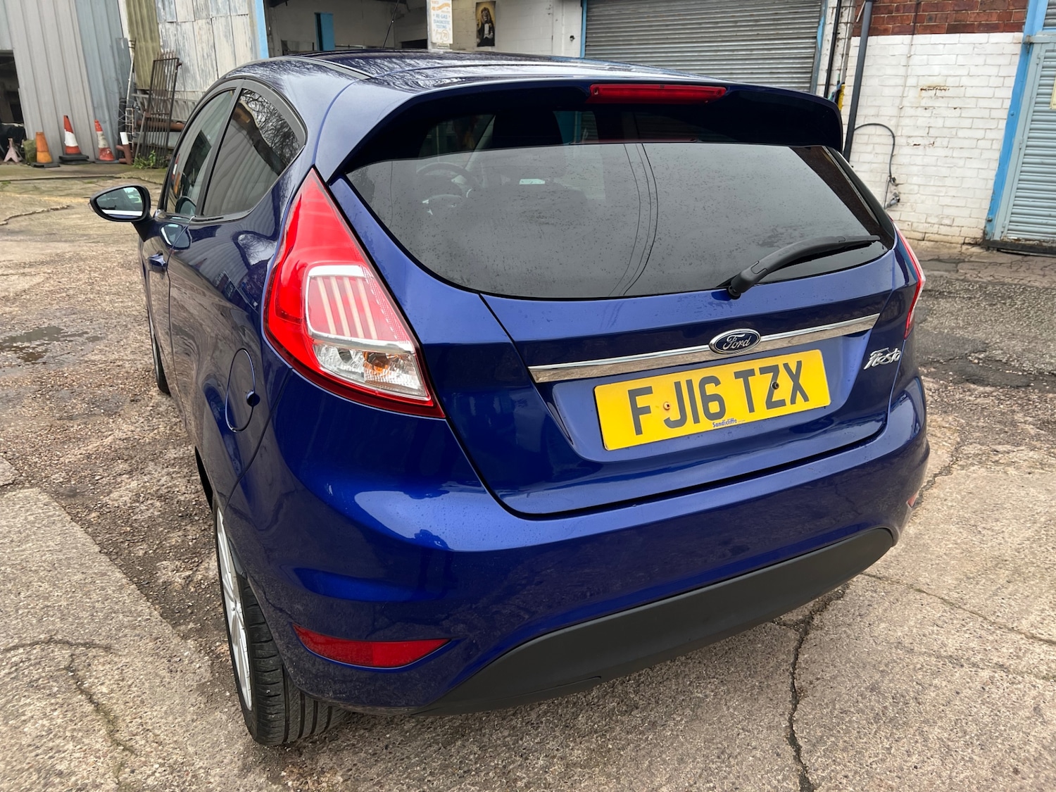 Used Ford Fiesta 2016 for sale - 77329486: Photo 8