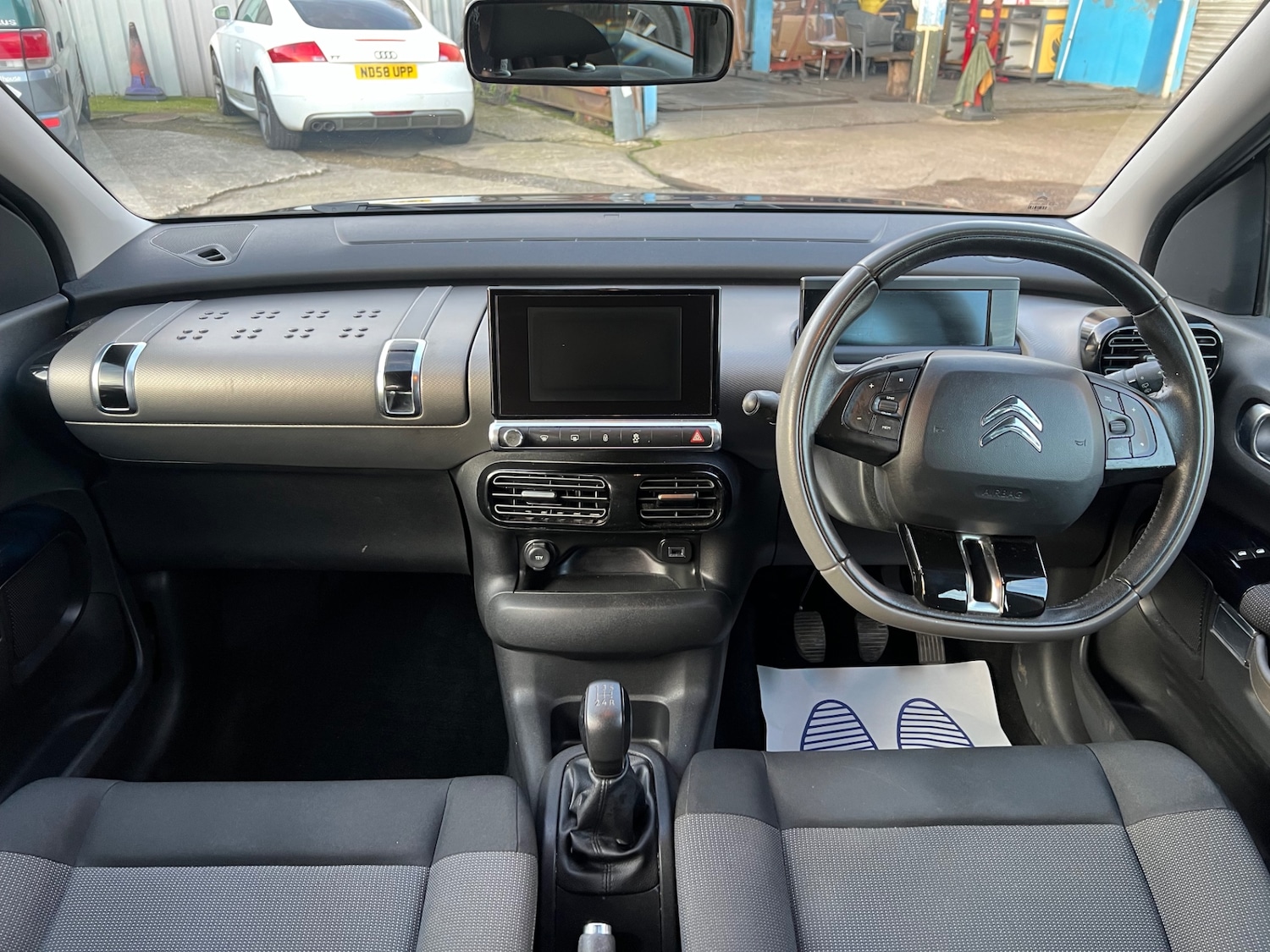 Used Citroen C4 Cactus 2018 for sale - 77779331: Photo 17