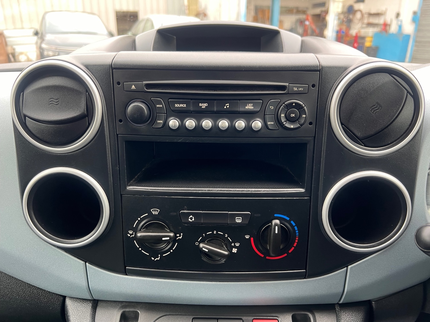 Used Citroen Berlingo Multispace 2014 for sale - 76316545: Photo 21