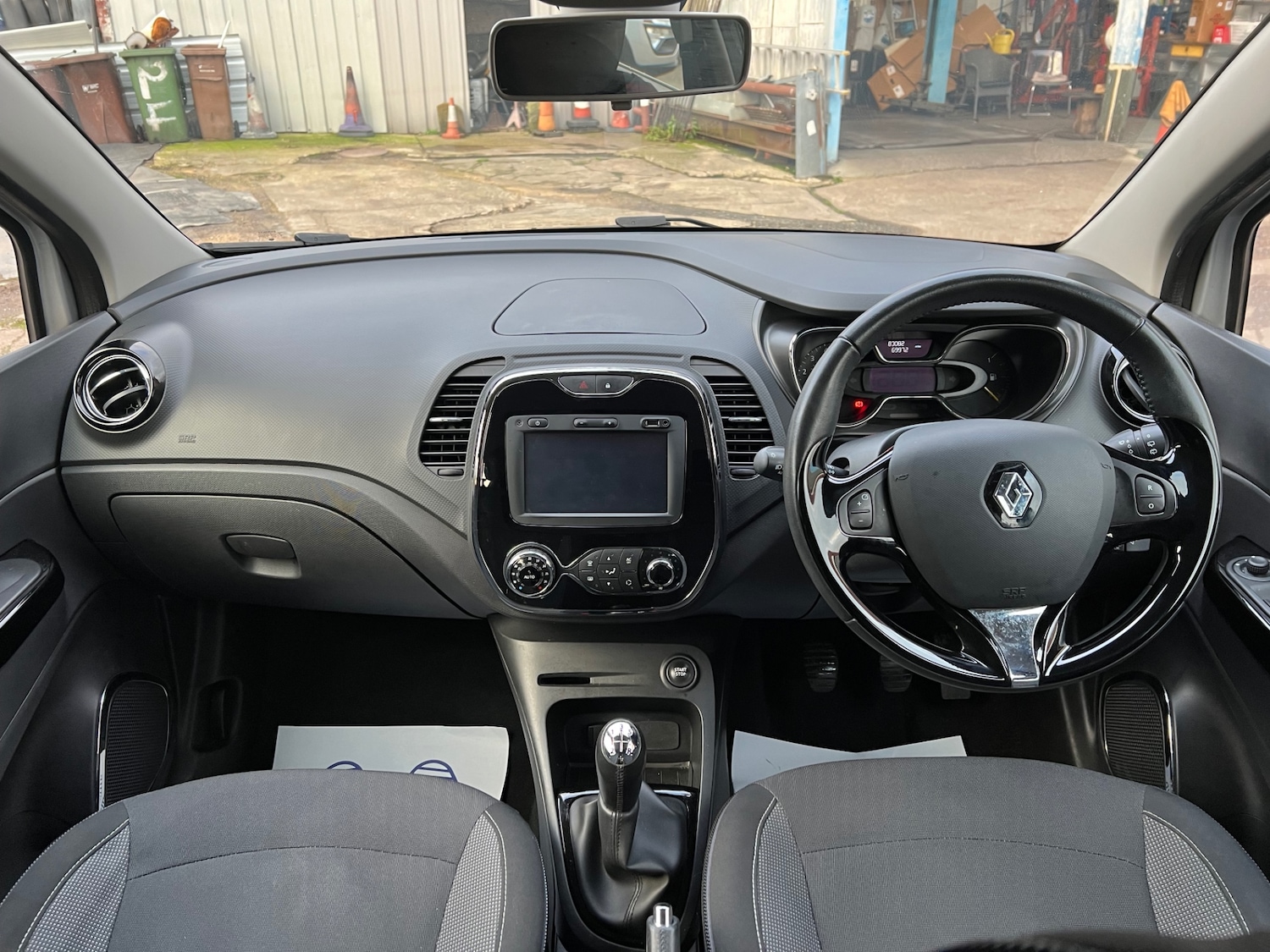 Used Renault Captur 2015 for sale - 77213650: Photo 17