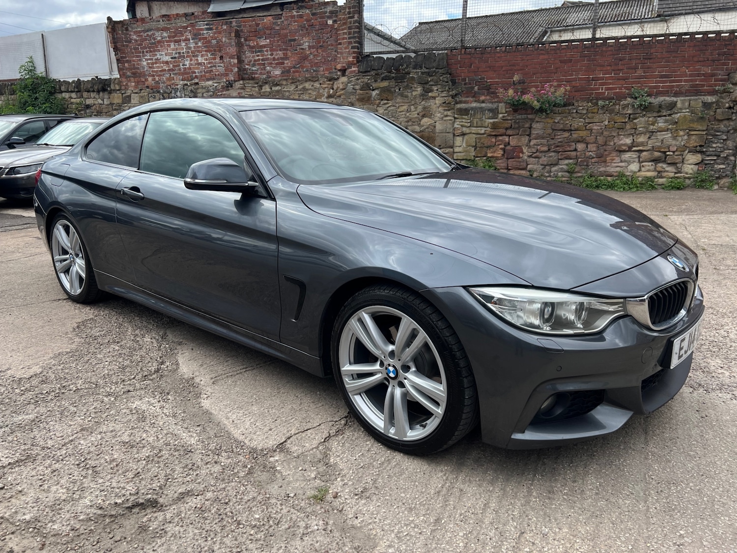 Used BMW 4 Series 2014 for sale - 76316381: Photo 1