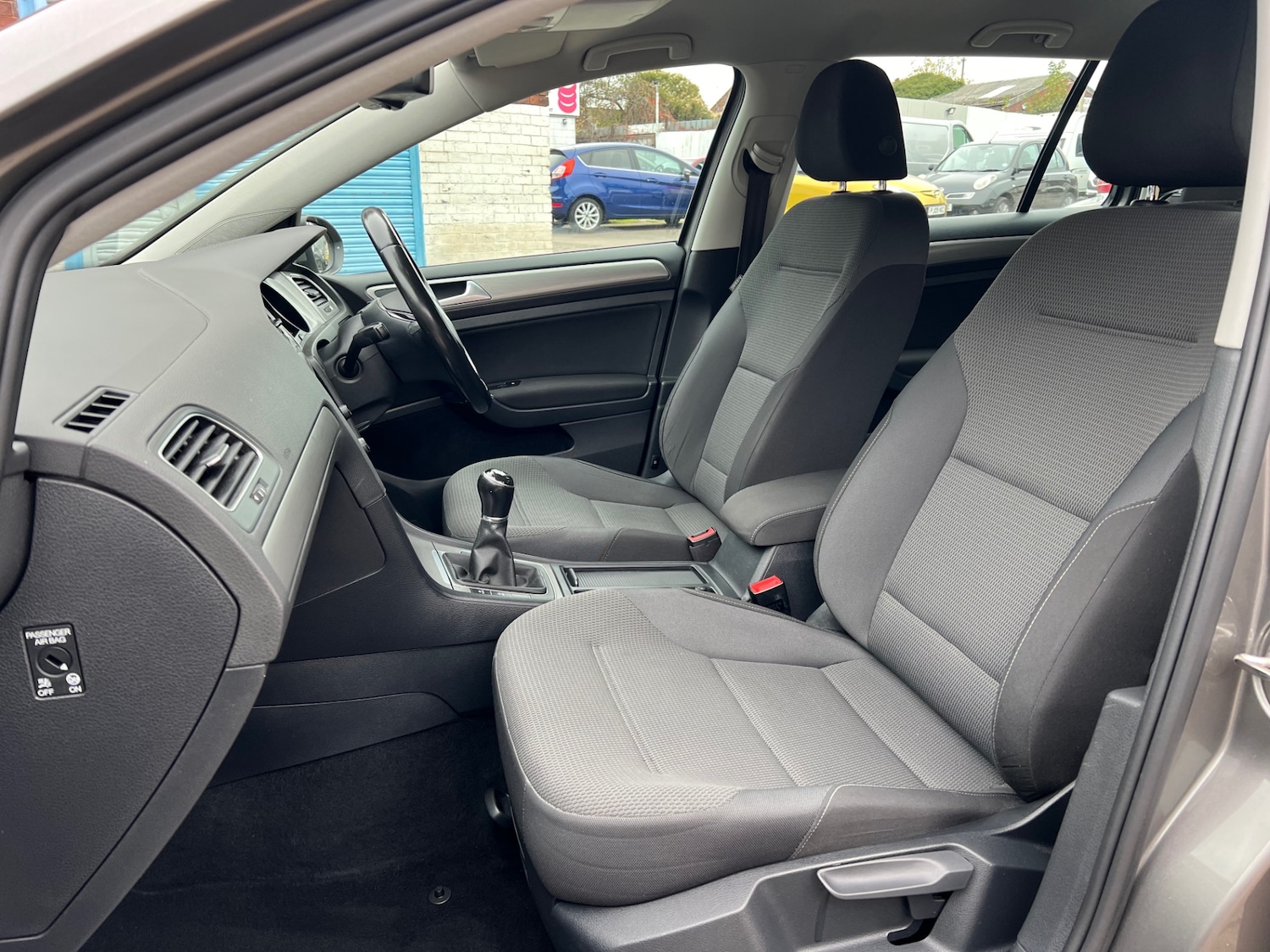 Used Volkswagen Golf 2015 for sale - 76571294: Photo 14