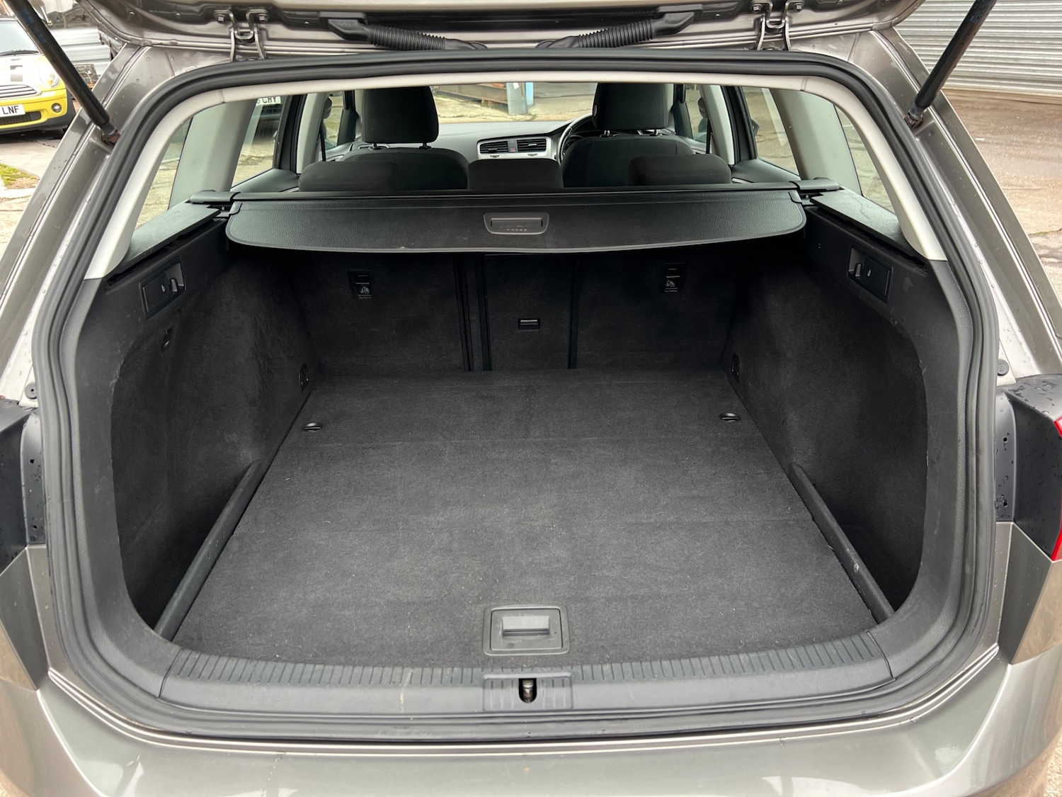 Used Volkswagen Golf 2015 for sale - 76571294: Photo 29