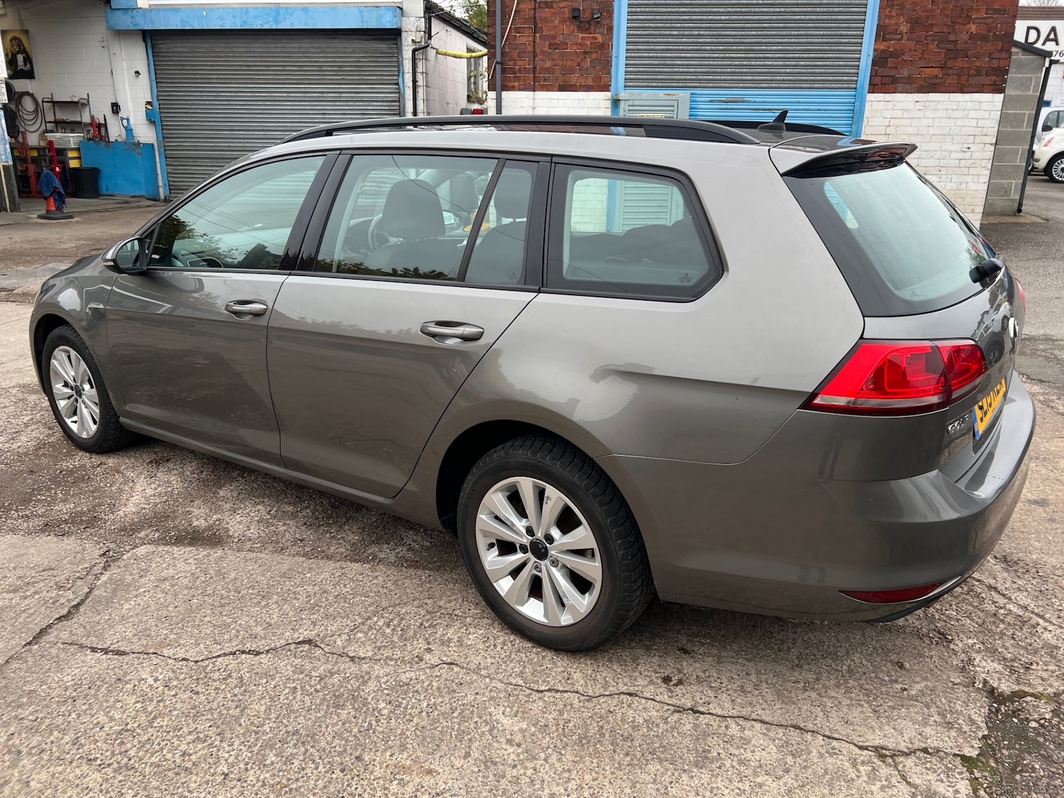 Used Volkswagen Golf 2015 for sale - 76571294: Photo 7