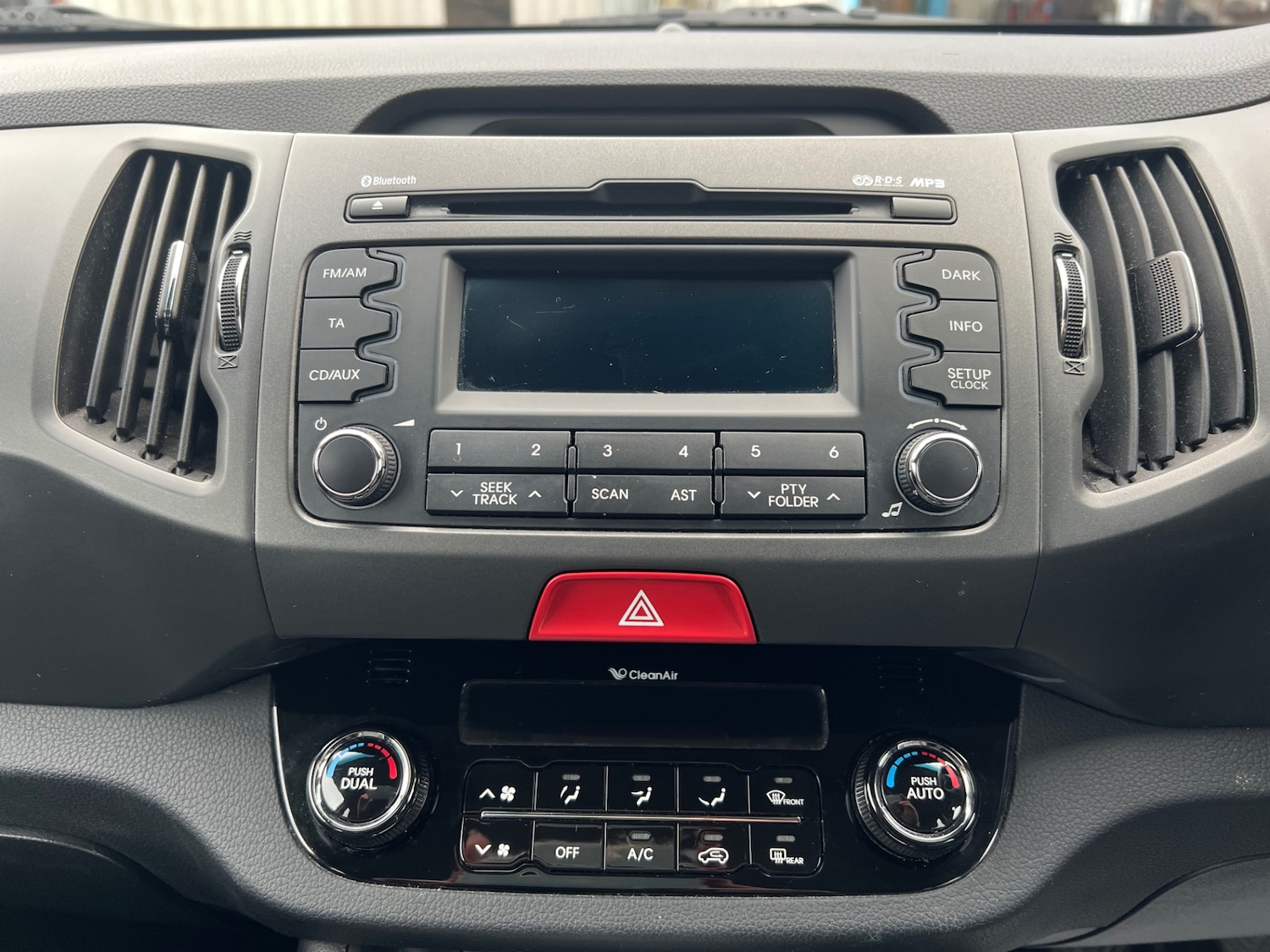 Used Kia Sportage 2011 for sale - 77329436: Photo 20