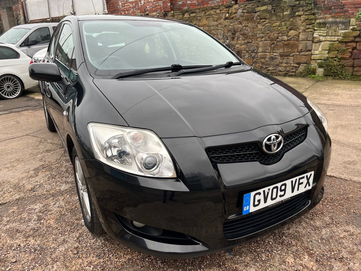 Used Toyota Auris 2009 for sale - 77329496: Photo 2