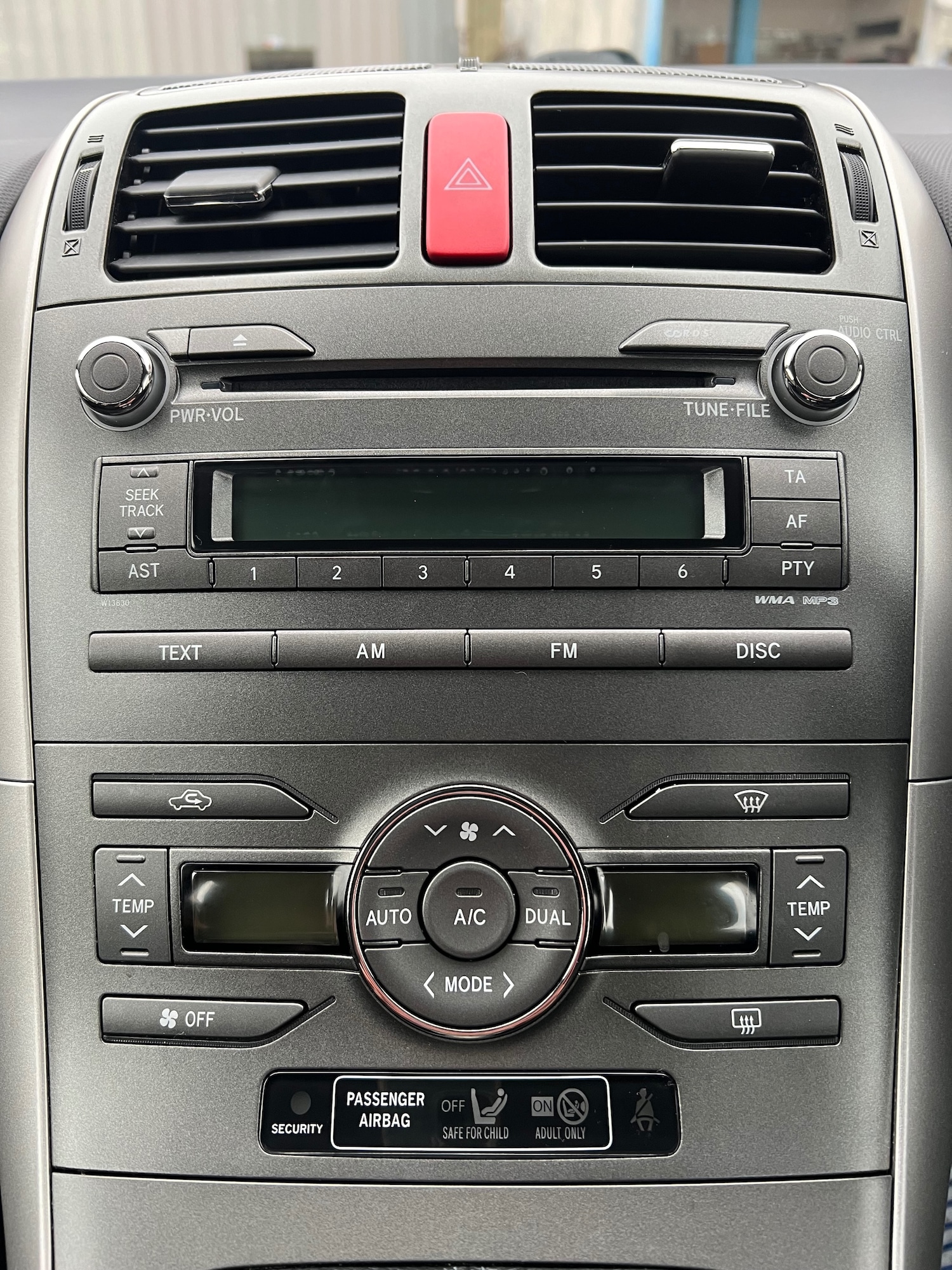 Used Toyota Auris 2009 for sale - 77329496: Photo 21