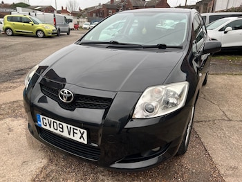 Used Toyota Auris 2009 for sale - 77329496: Photo