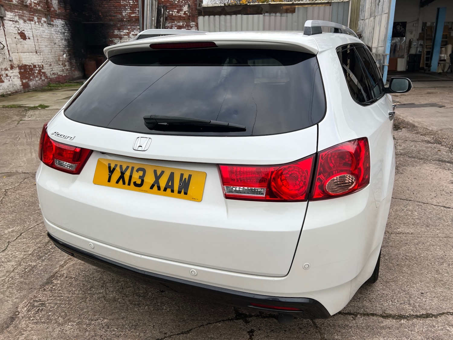 Used Honda Accord 2013 for sale - 76854898: Photo 10