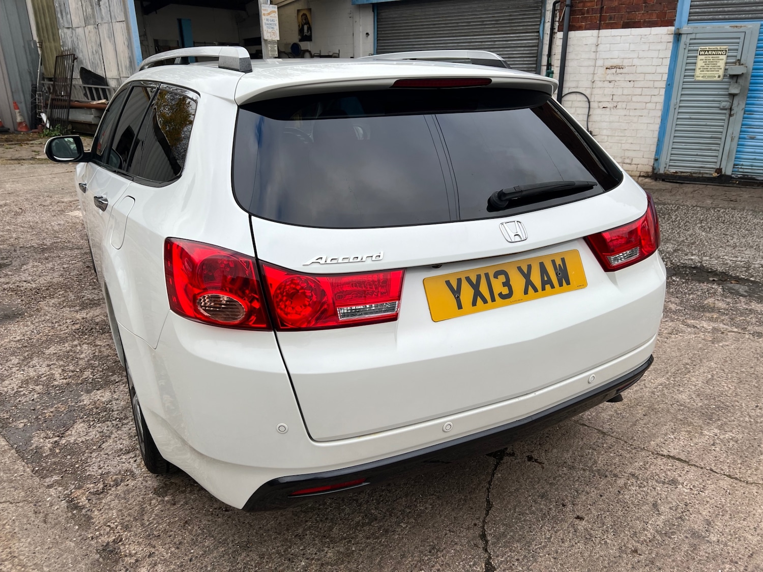 Used Honda Accord 2013 for sale - 76854898: Photo 8