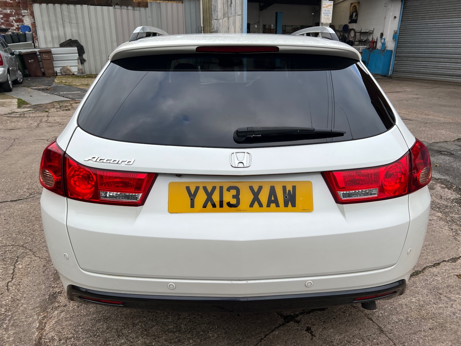 Used Honda Accord 2013 for sale - 76854898: Photo 9