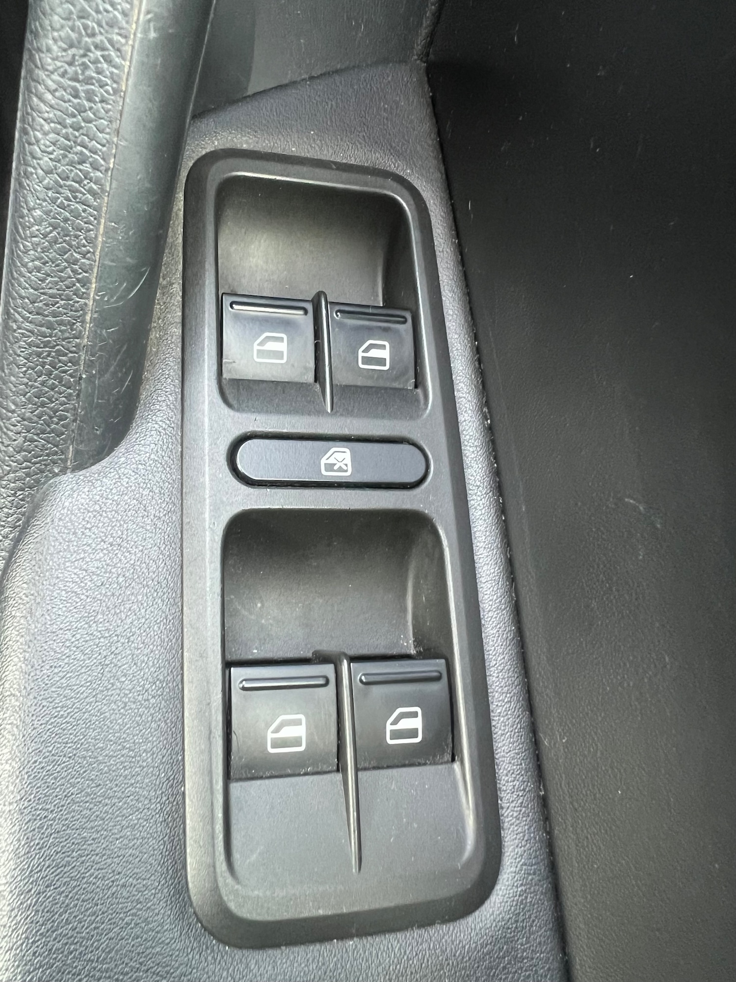 Used Skoda Yeti 2012 for sale - 76316501: Photo 24