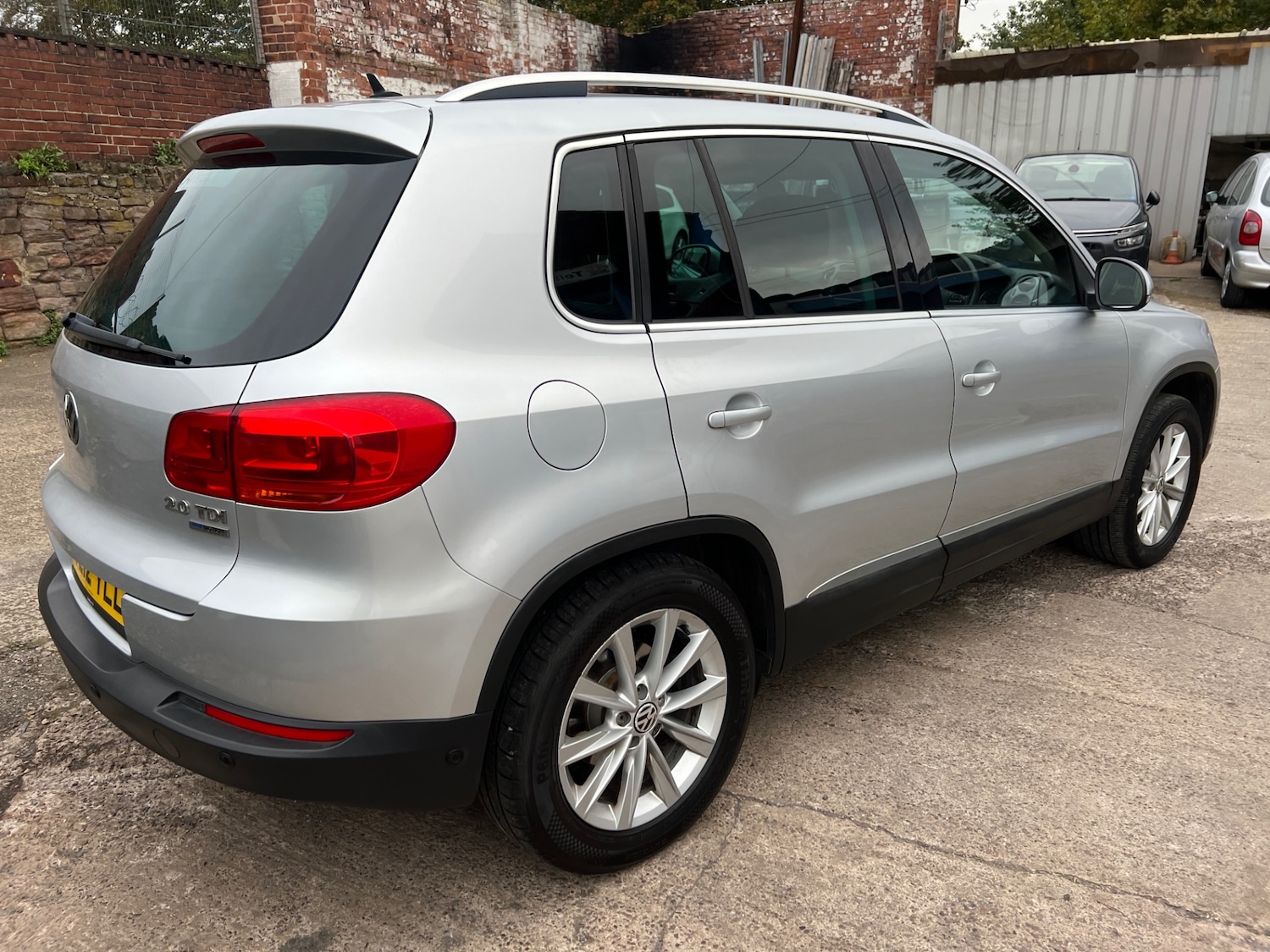 Used Volkswagen Tiguan 2012 for sale - 76316561: Photo 11