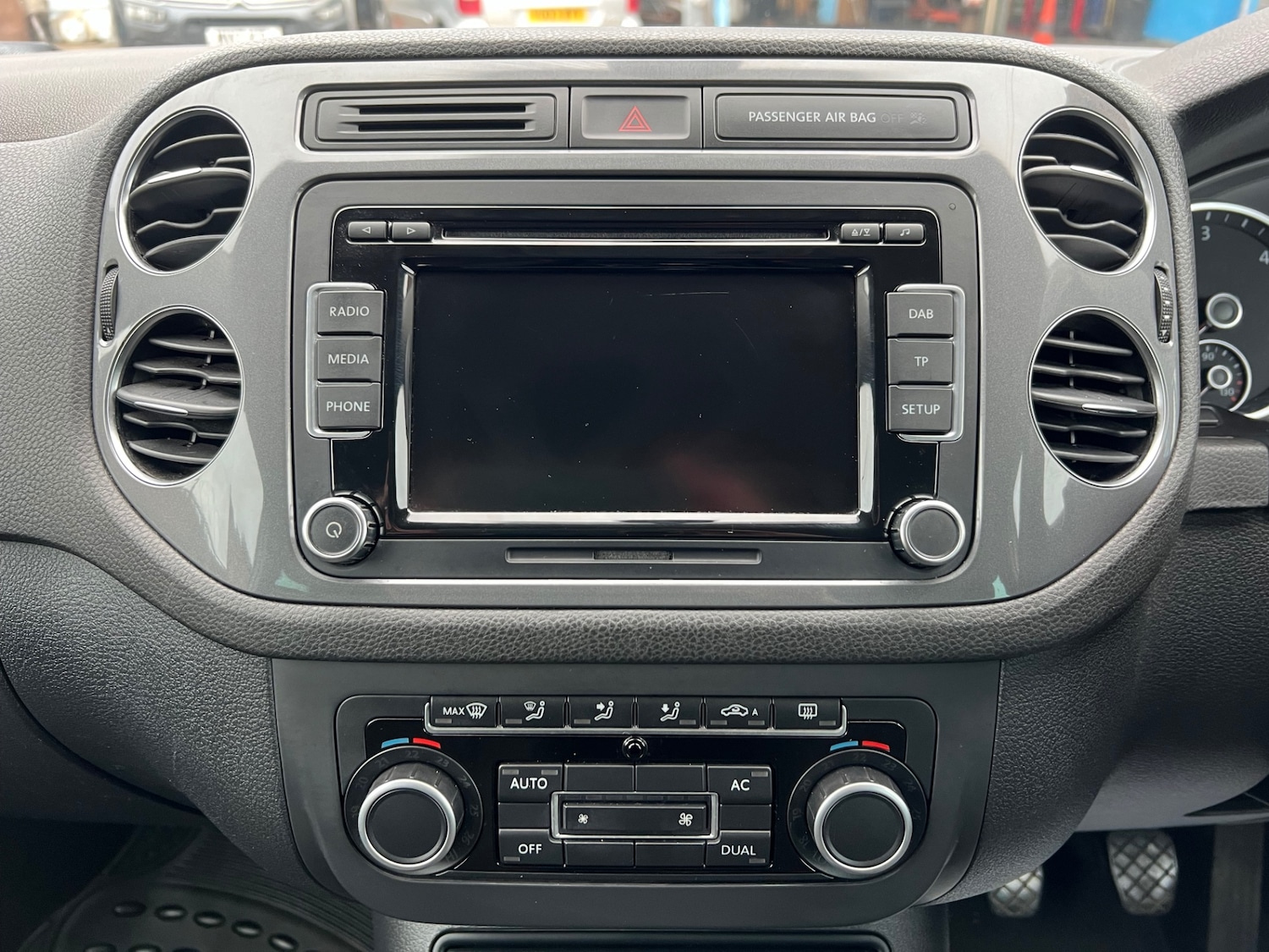 Used Volkswagen Tiguan 2012 for sale - 76316561: Photo 21