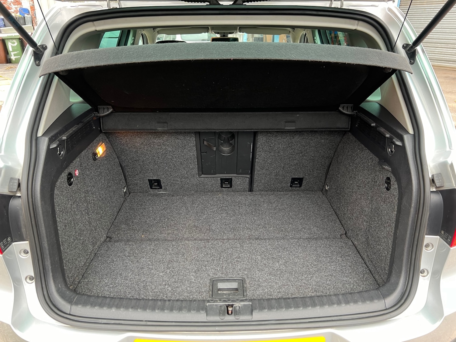 Used Volkswagen Tiguan 2012 for sale - 76316561: Photo 28