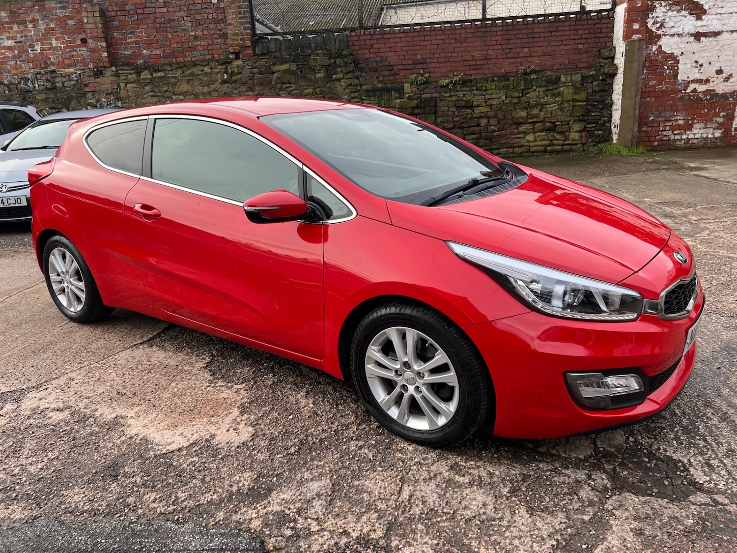 Used Kia Pro Ceed 2014 for sale - 77679713: Photo 1