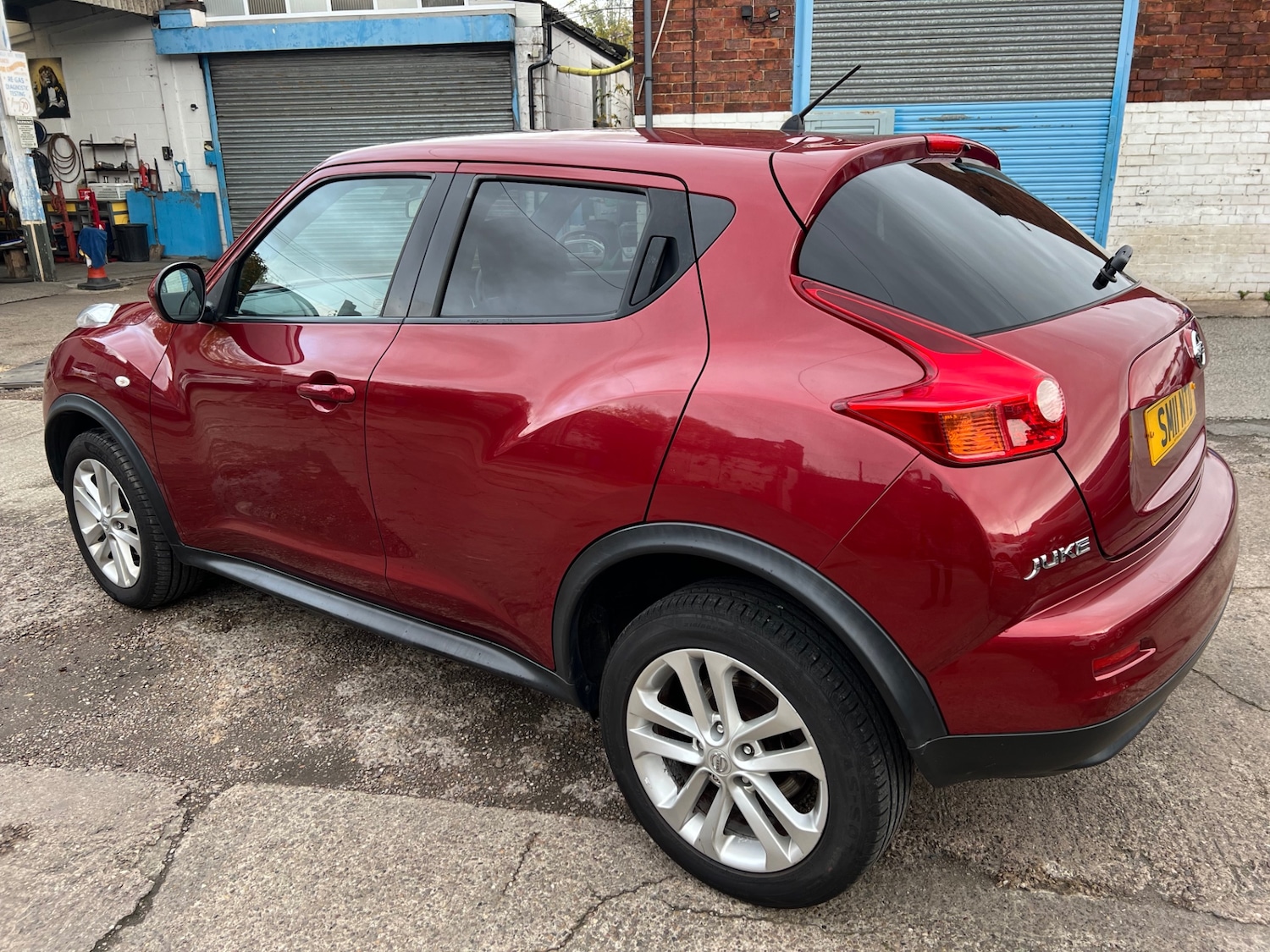 Used Nissan Juke 2011 for sale - 77020657: Photo 7