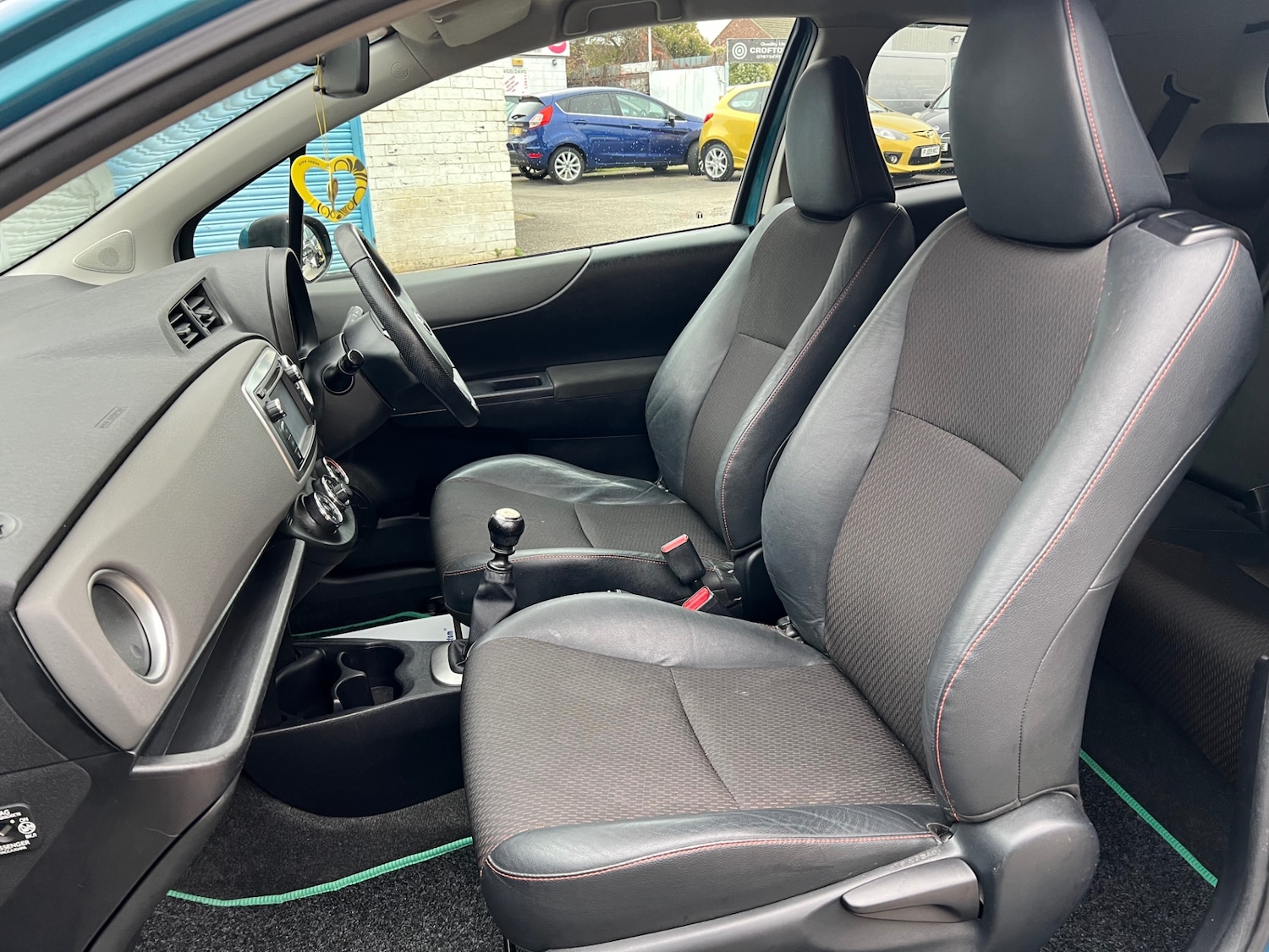 Used Toyota Yaris 2012 for sale - 76455667: Photo 14