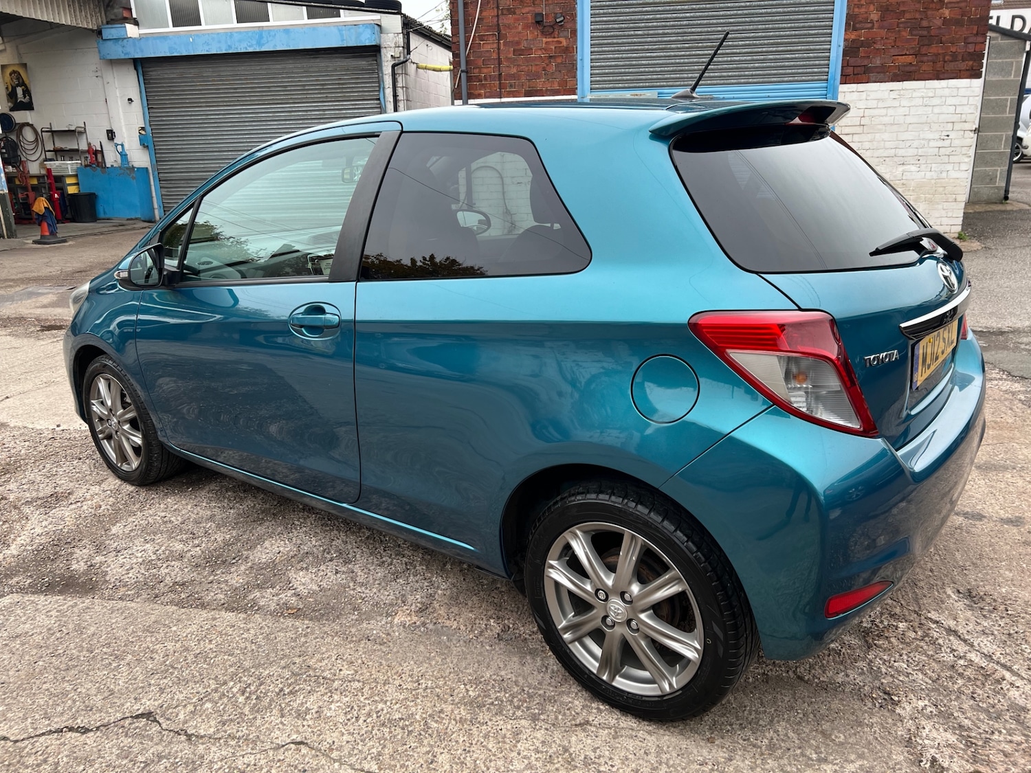 Used Toyota Yaris 2012 for sale - 76455667: Photo 7