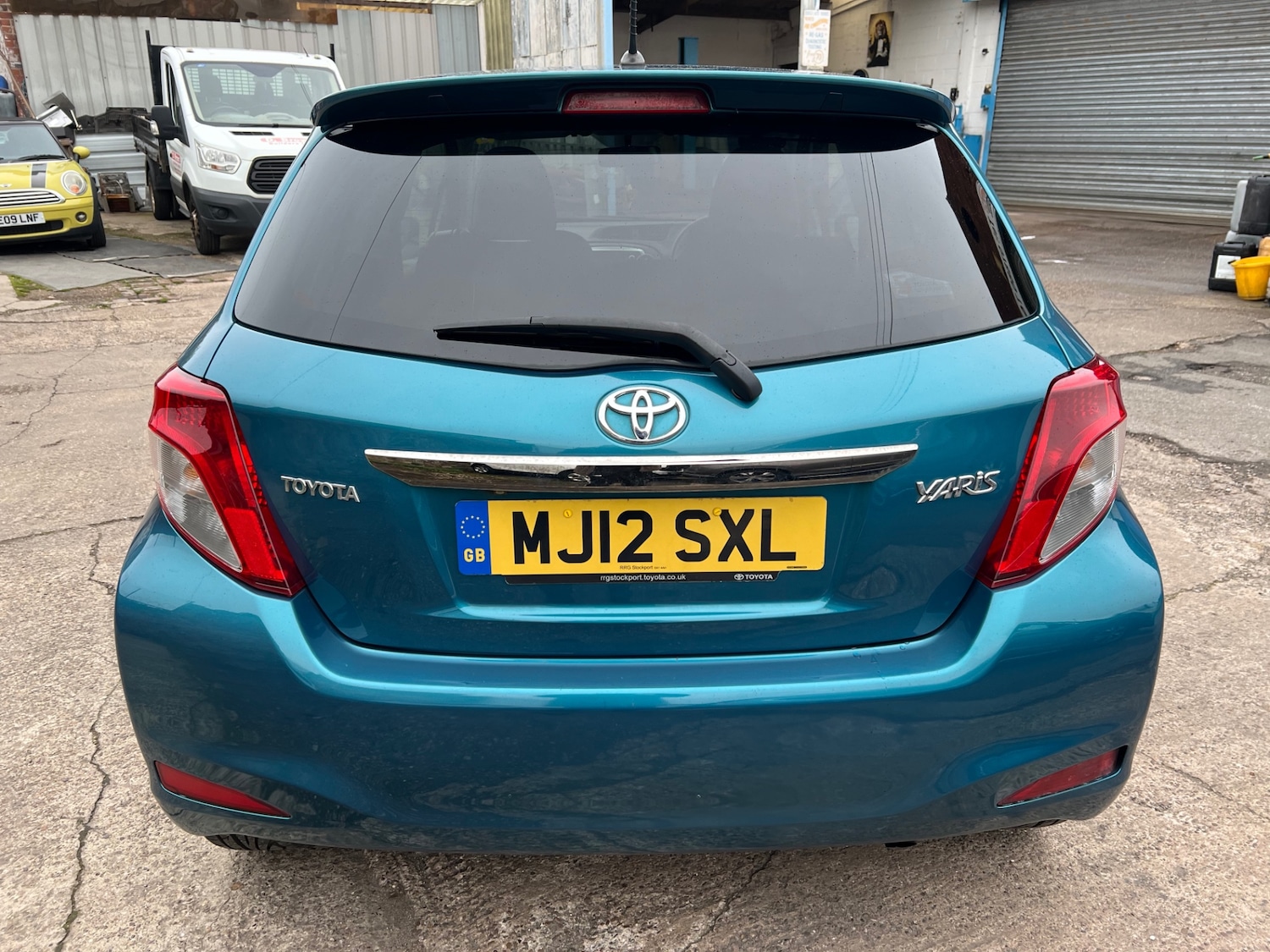 Used Toyota Yaris 2012 for sale - 76455667: Photo 9