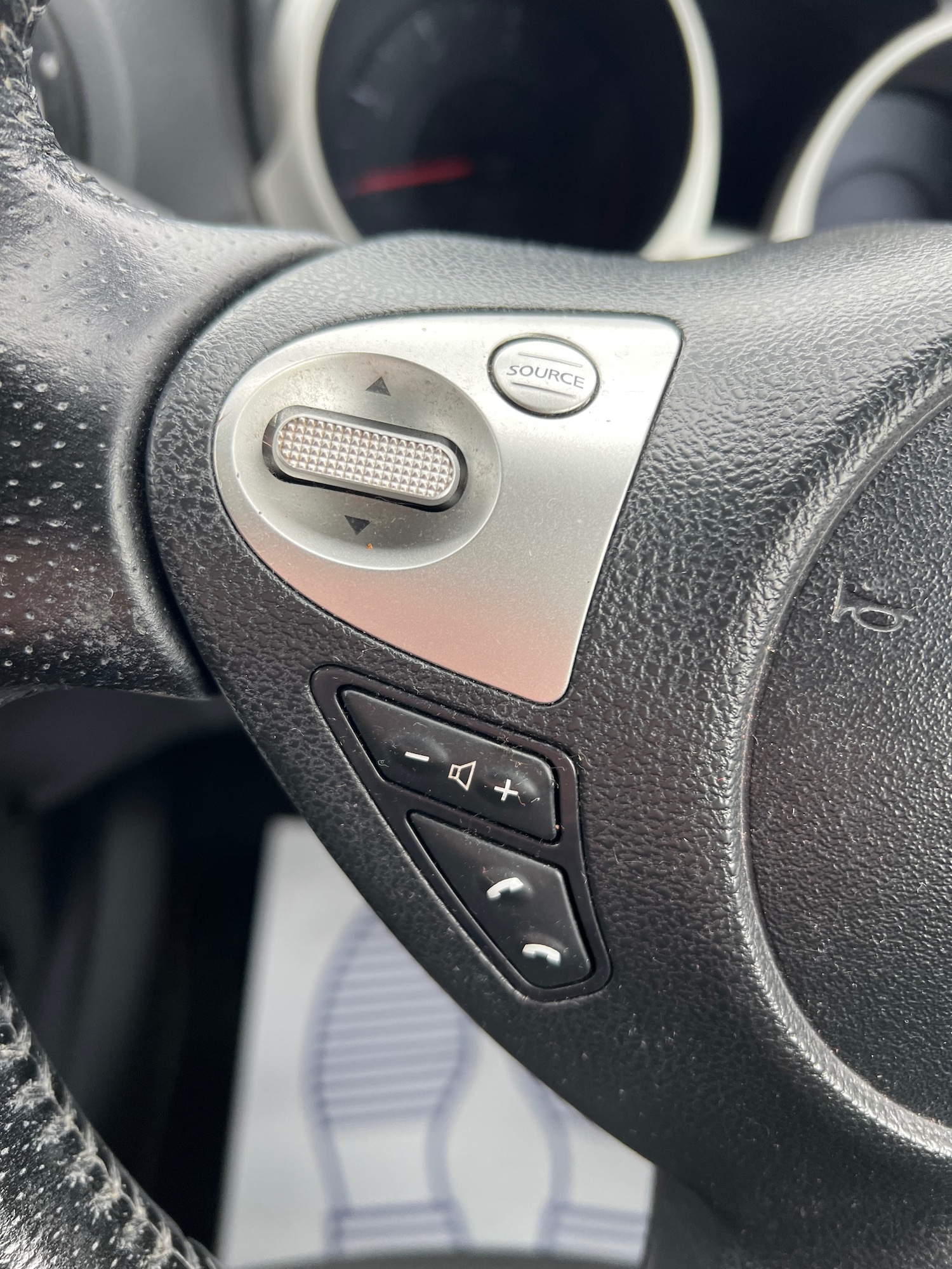 Used Nissan Juke 2012 for sale - 77766301: Photo 23