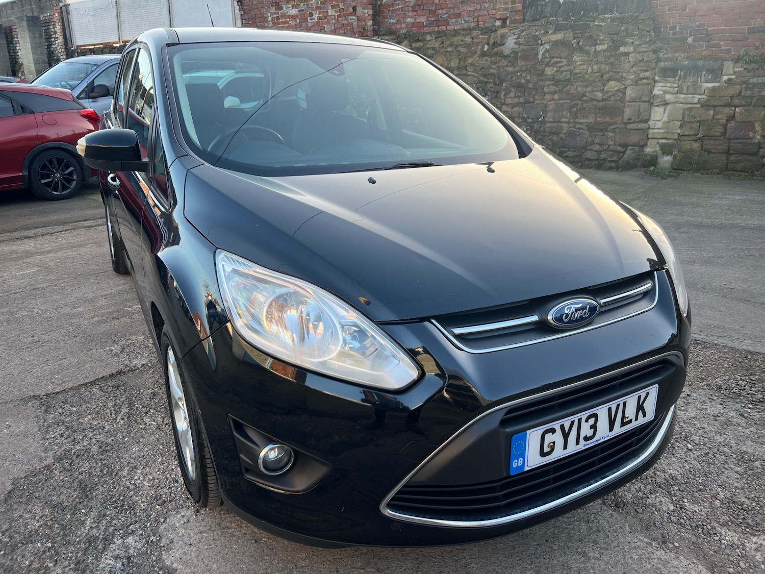 Used Ford Grand C-Max 2013 for sale - 77881363: Photo 2