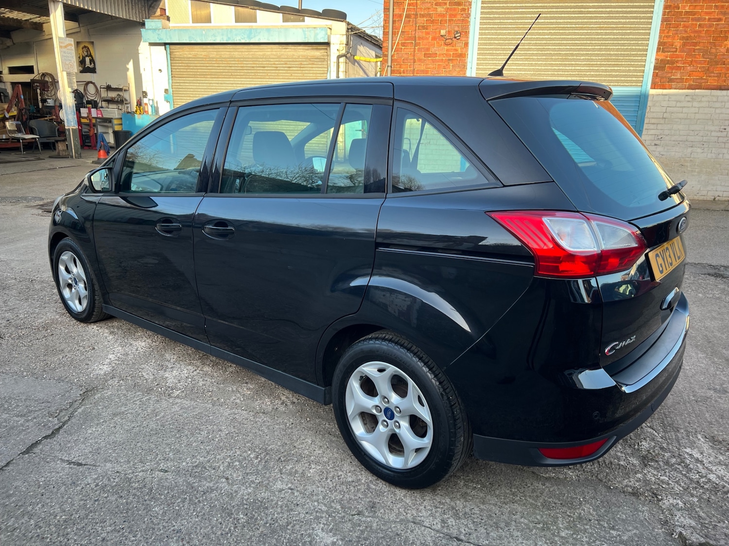 Used Ford Grand C-Max 2013 for sale - 77881363: Photo 7