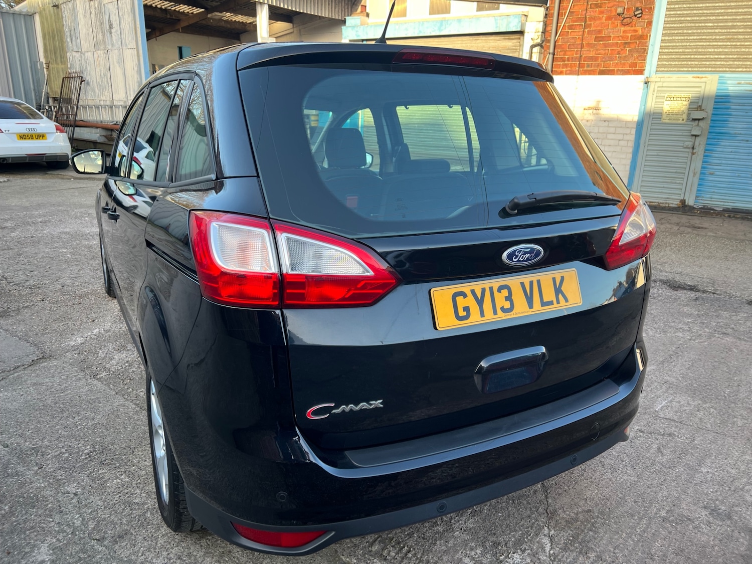 Used Ford Grand C-Max 2013 for sale - 77881363: Photo 8